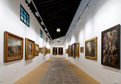 Arte clásico en la intimidad de las bodegas de Jerez de la Frontera (Cádiz, Andalucía, España)